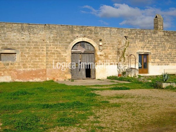 casa indipendente in vendita a Lequile