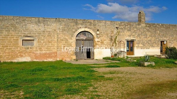 casa indipendente in vendita a Lequile