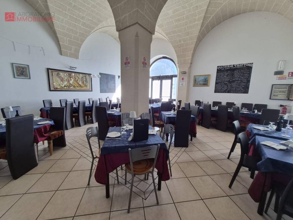 negozio in vendita a Lequile