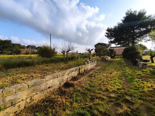 casa indipendente in vendita a Lequile