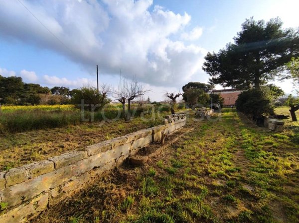 casa indipendente in vendita a Lequile
