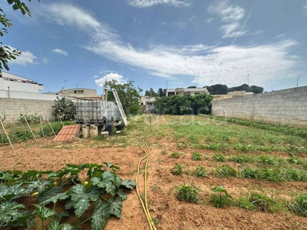 terreno agricolo in vendita a Lequile
