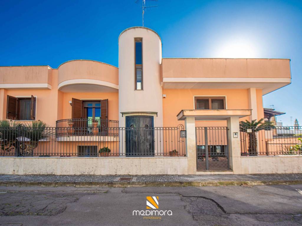 casa indipendente in vendita a Lequile