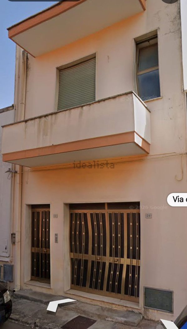 appartamento in vendita a Lequile in zona Dragoni