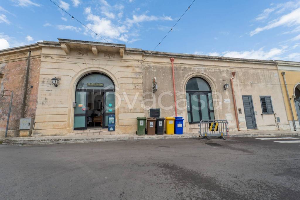appartamento in vendita a Lequile in zona Dragoni