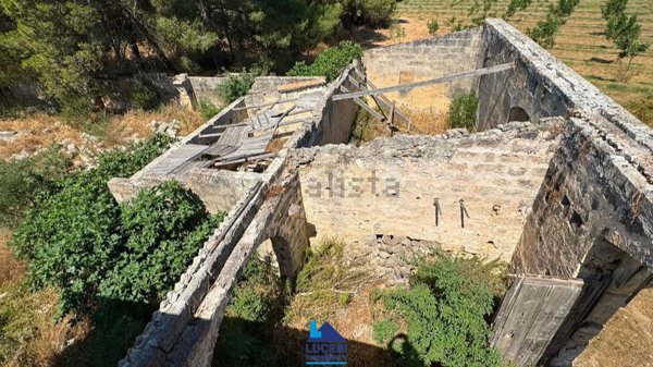 casa indipendente in vendita a Lequile in zona Dragoni