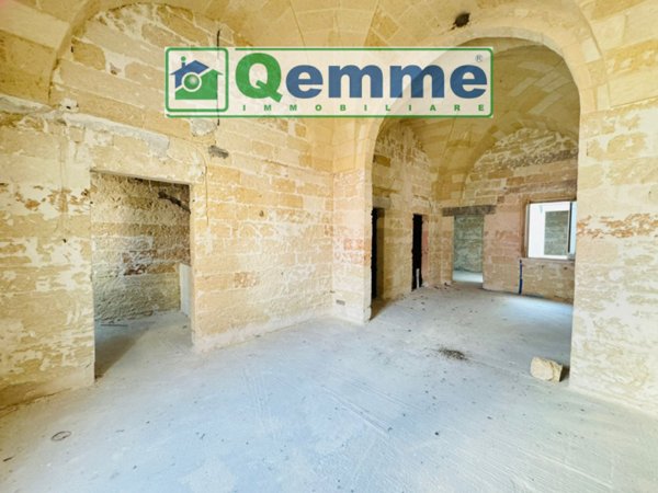 casa indipendente in vendita a Lequile in zona Dragoni