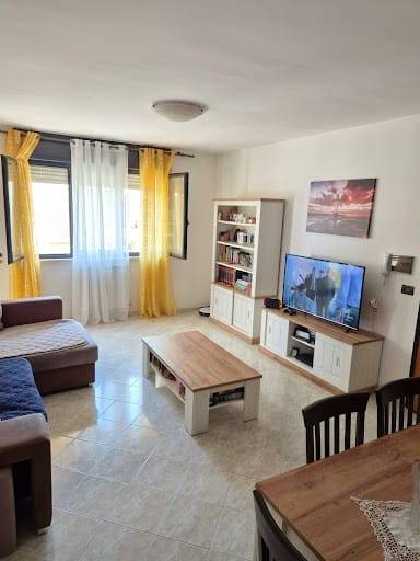 appartamento in vendita a Lequile in zona Dragoni