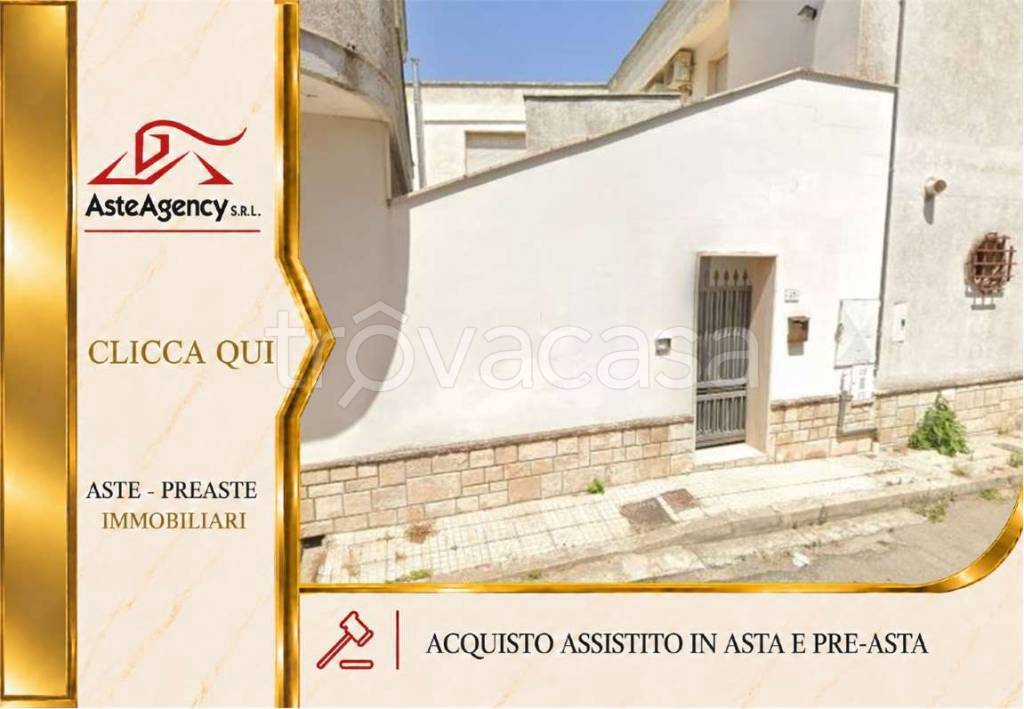appartamento in vendita a Lequile in zona Dragoni
