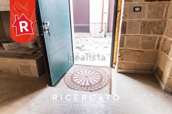 casa indipendente in vendita a Leverano