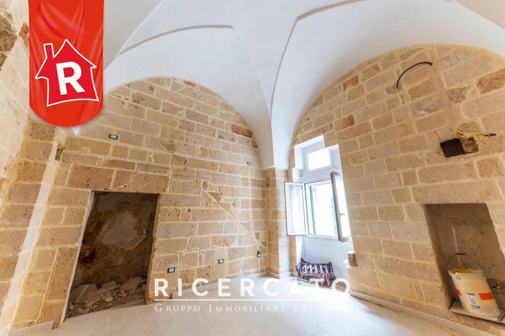casa indipendente in vendita a Leverano