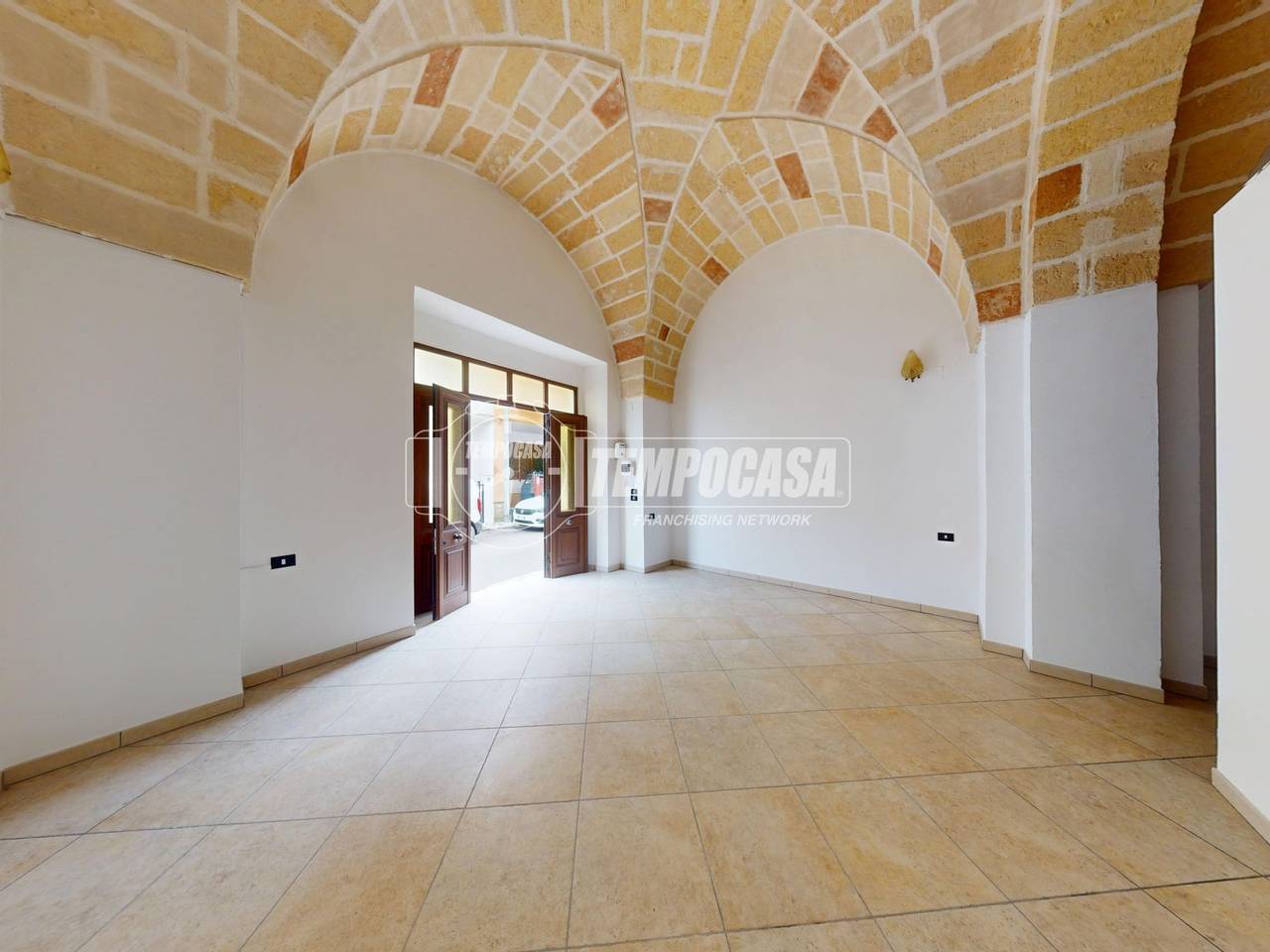 casa indipendente in vendita a Leverano