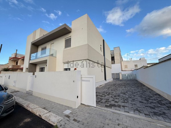 appartamento in vendita a Leverano