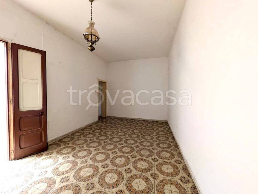 casa indipendente in vendita a Leverano
