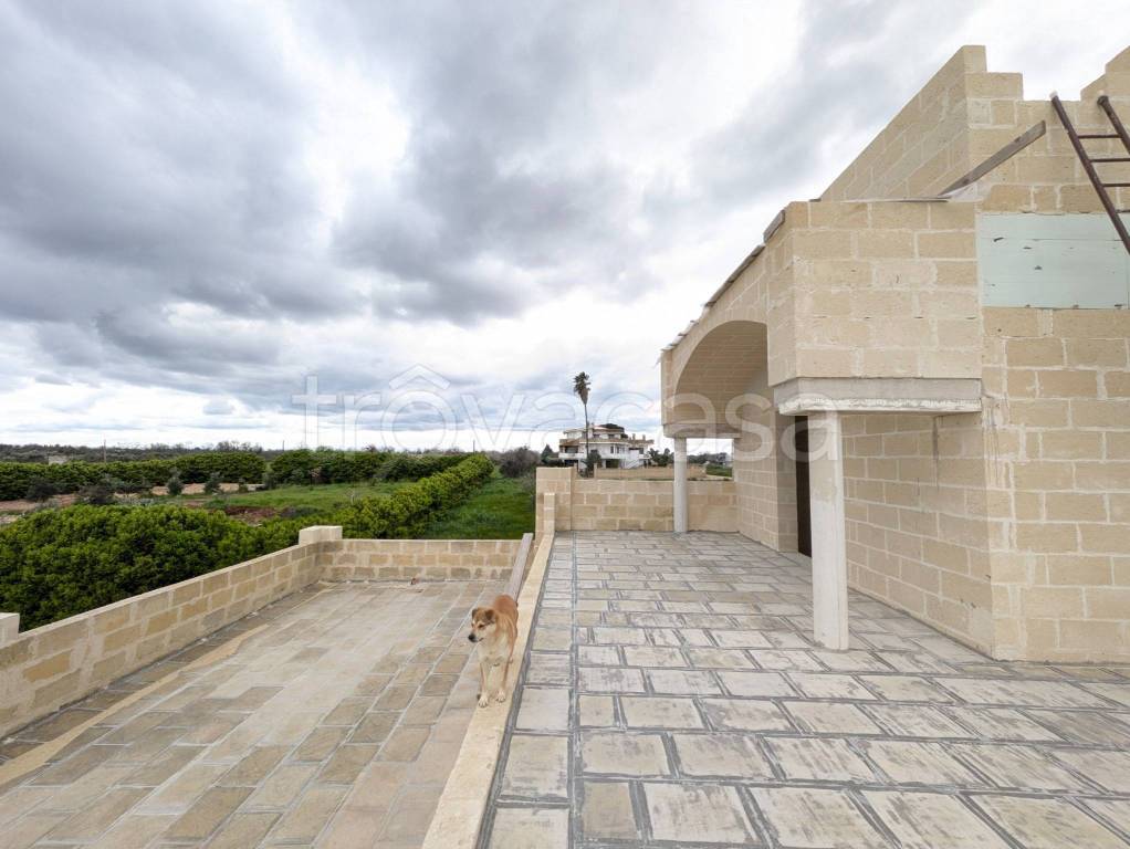 casa indipendente in vendita a Leverano