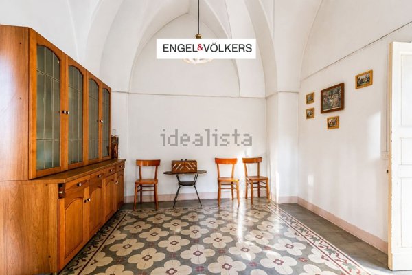 casa indipendente in vendita a Leverano
