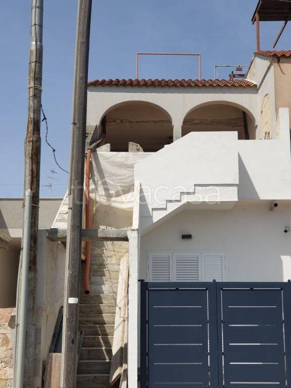 appartamento in vendita a Lizzanello in zona Merine