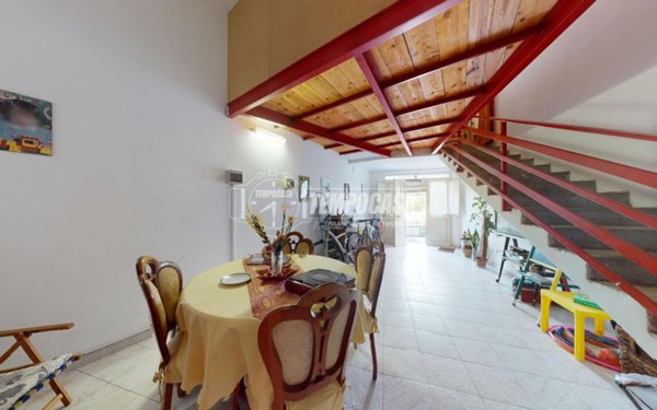 appartamento in vendita a Lizzanello in zona Merine