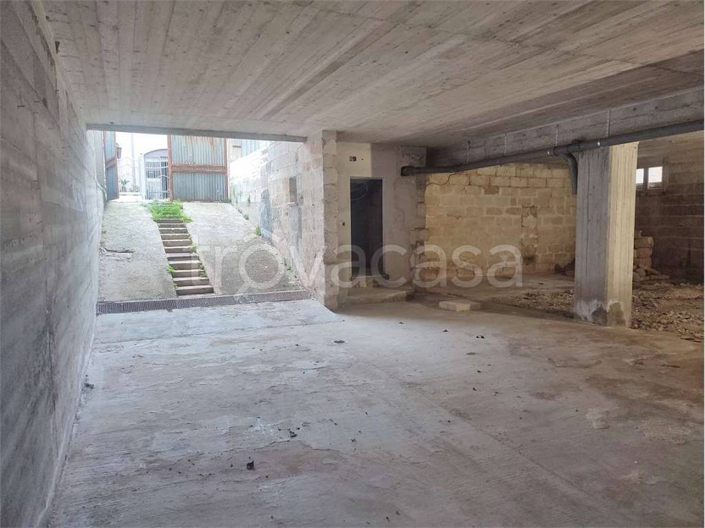 casa indipendente in vendita a Lizzanello in zona Merine