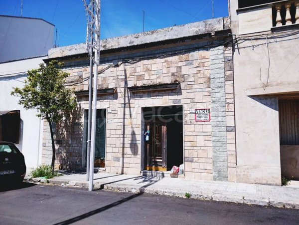 appartamento in vendita a Lizzanello