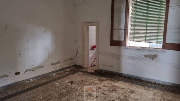 casa indipendente in vendita a Lizzanello