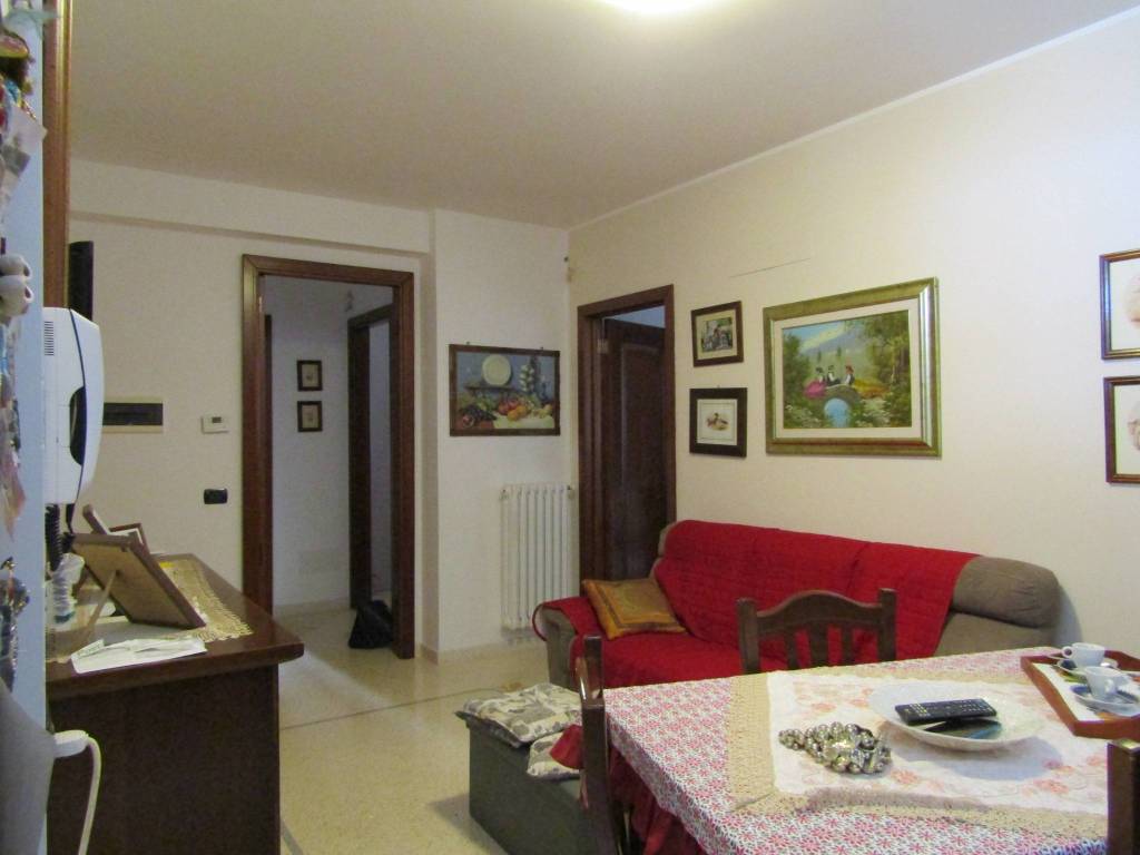 appartamento in vendita a Lizzanello in zona Merine