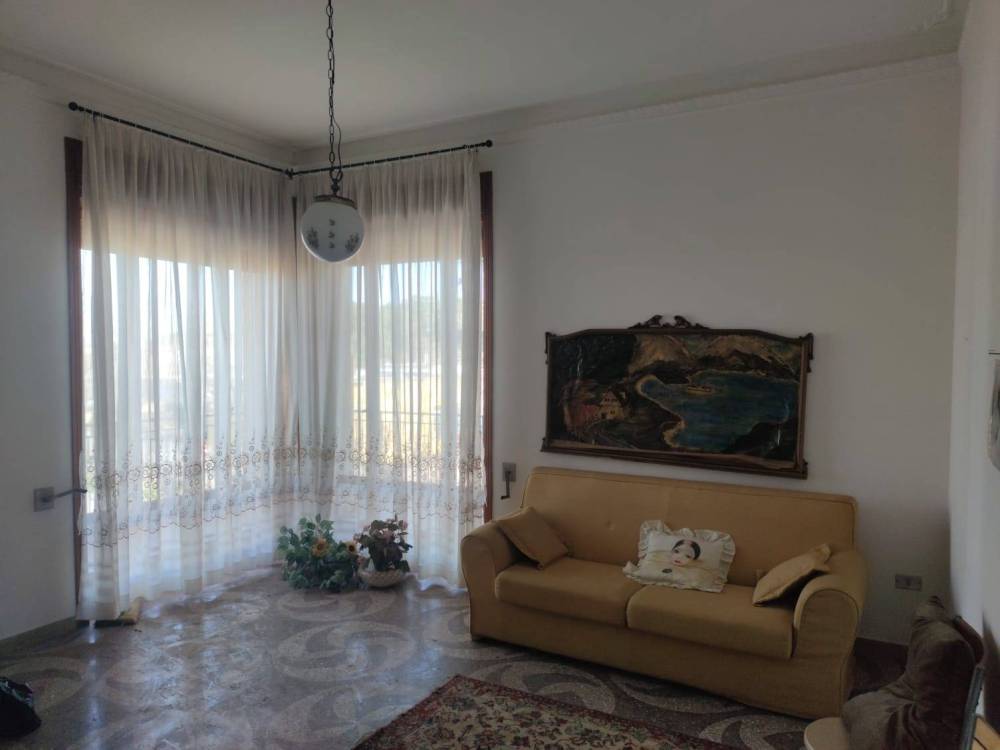 appartamento in vendita a Lizzanello