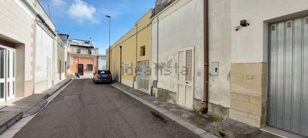 appartamento in vendita a Lizzanello