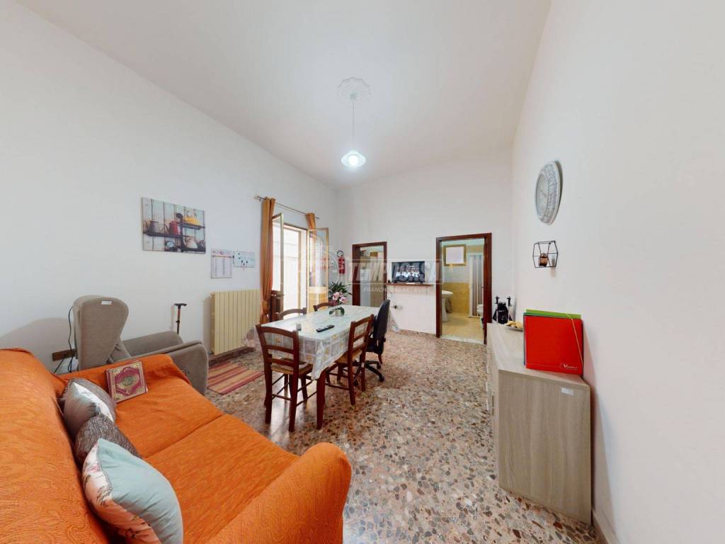 appartamento in vendita a Lizzanello