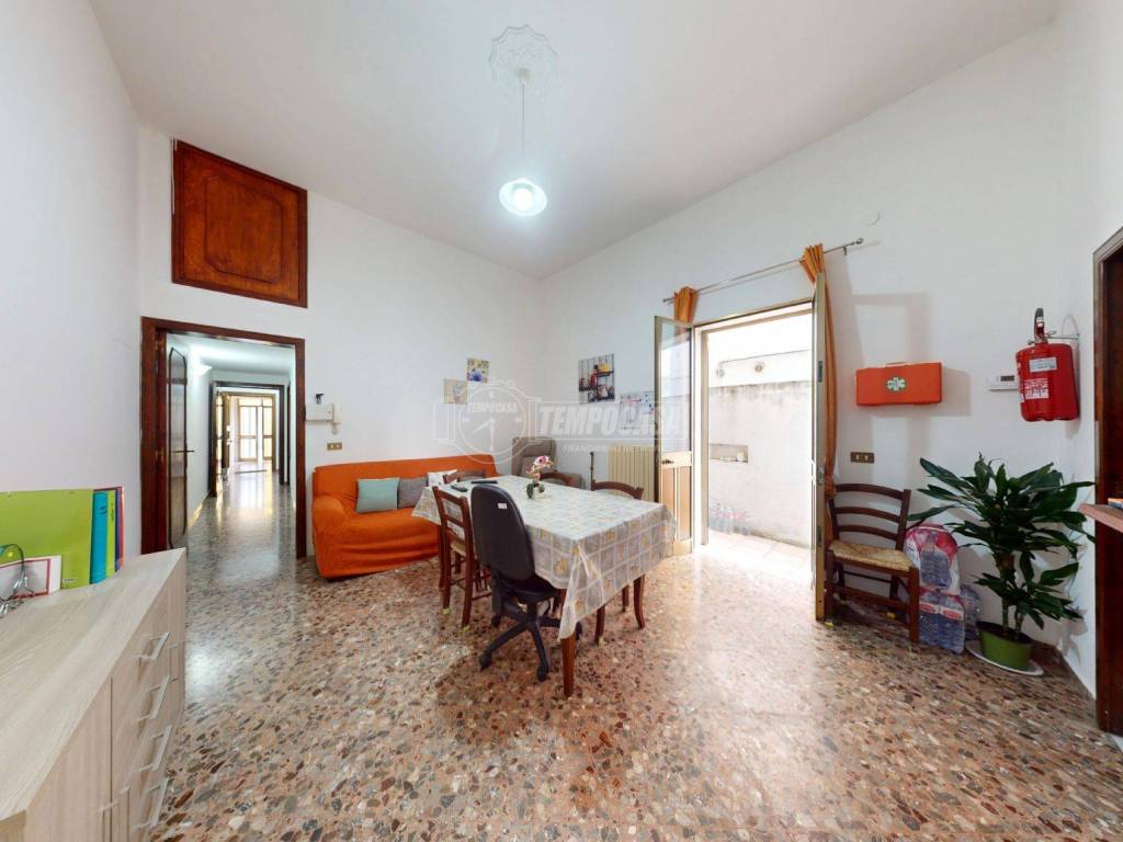 appartamento in vendita a Lizzanello