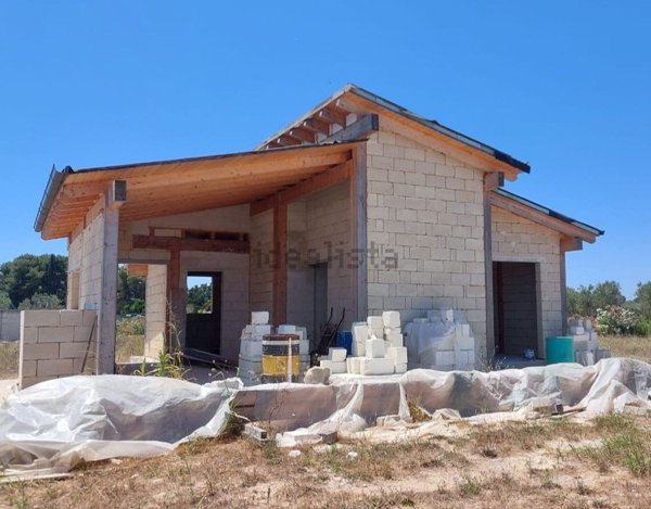 appartamento in vendita a Lizzanello