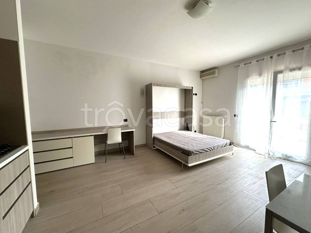 appartamento in vendita a Lizzanello in zona Merine