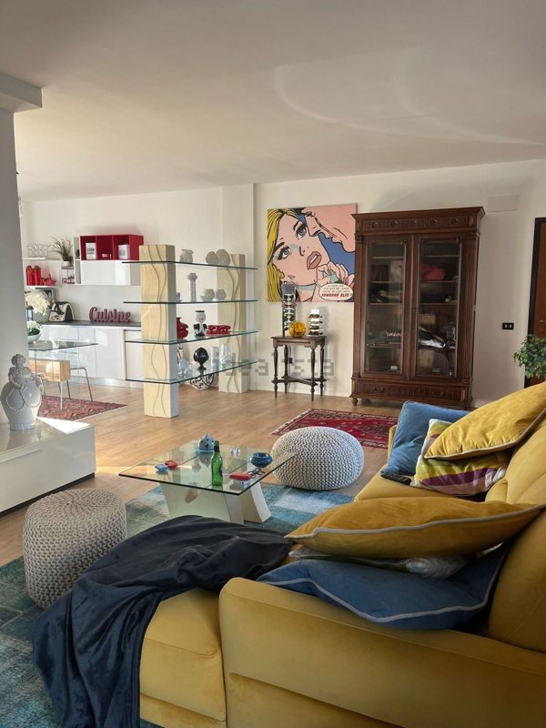 appartamento in vendita a Lizzanello in zona Merine