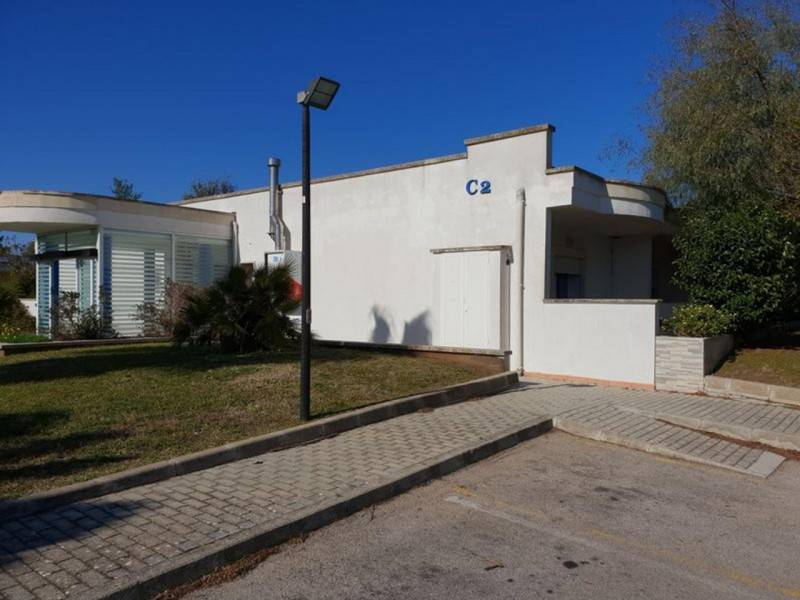 appartamento in vendita a Lizzanello in zona Merine