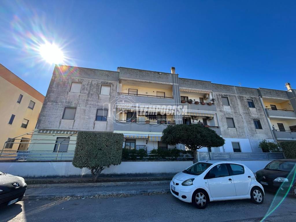 appartamento in vendita a Lizzanello