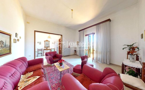 casa indipendente in vendita a Lizzanello