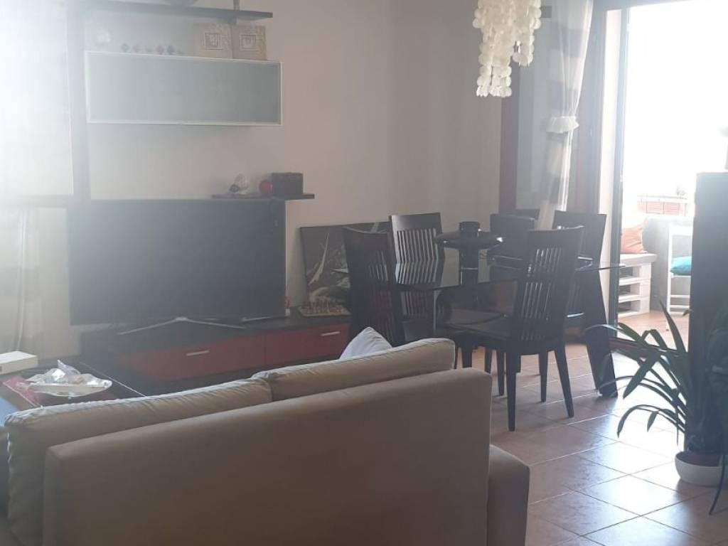 appartamento in vendita a Lizzanello in zona Merine
