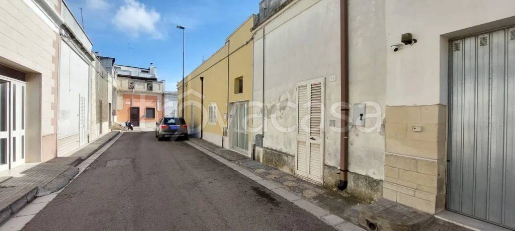 appartamento in vendita a Lizzanello