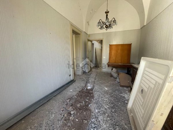 casa indipendente in vendita a Lizzanello in zona Merine