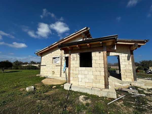 appartamento in vendita a Lizzanello