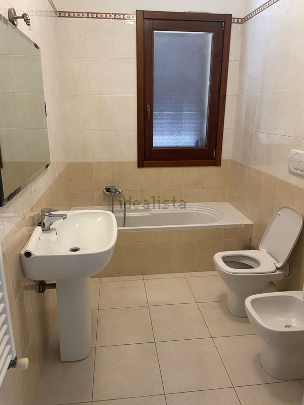 casa indipendente in vendita a Lizzanello