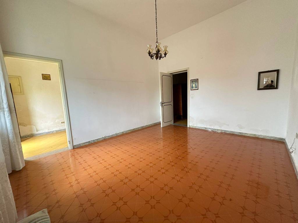 casa indipendente in vendita a Lizzanello in zona Merine