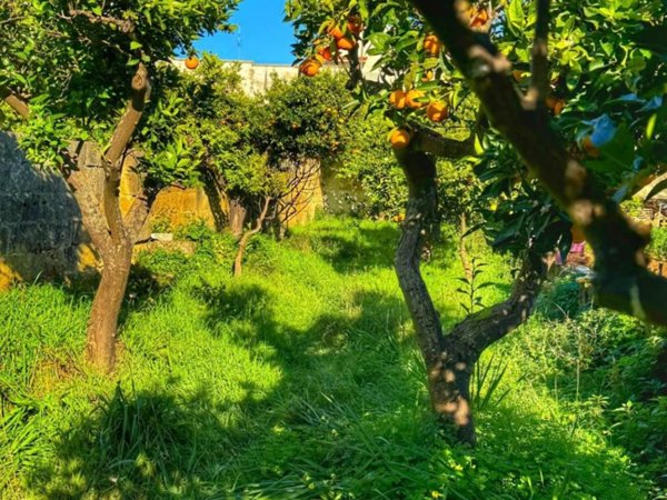 appartamento in vendita a Lizzanello