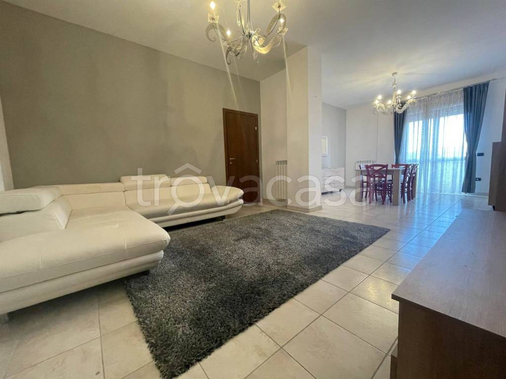 appartamento in vendita a Lizzanello in zona Merine