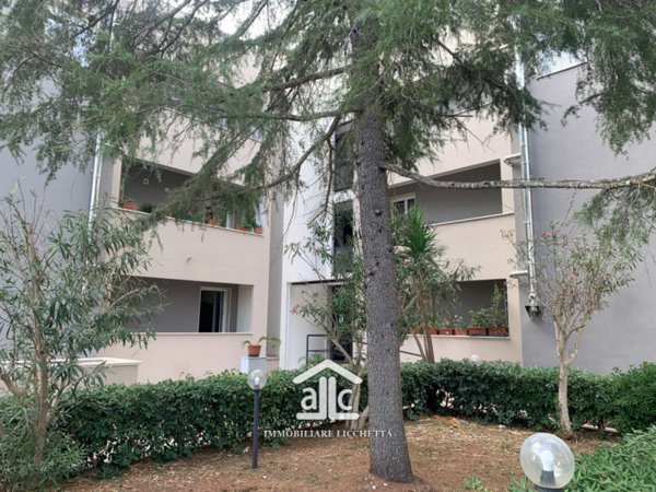 appartamento in vendita a Lizzanello in zona Merine