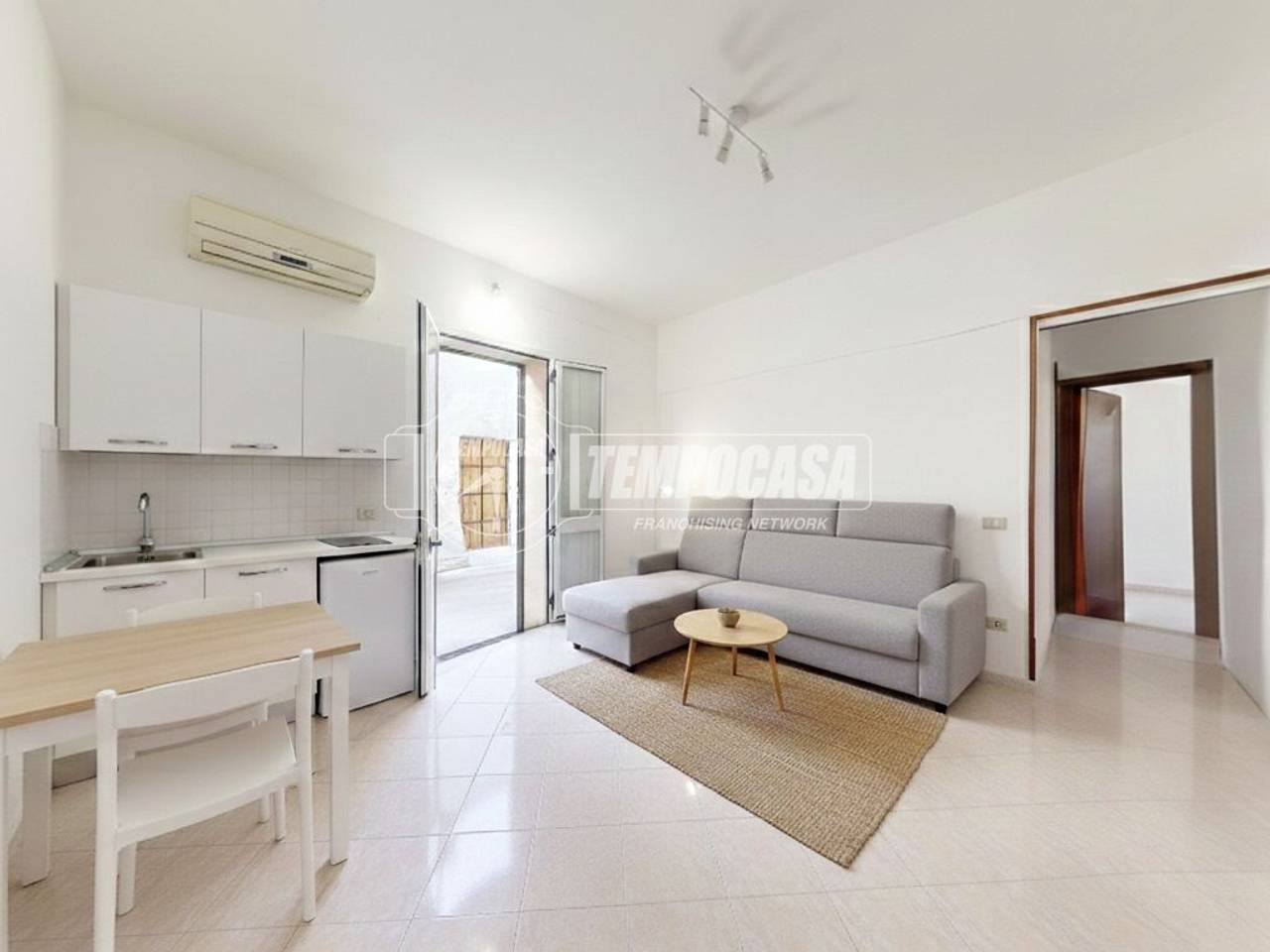 appartamento in vendita a Lizzanello