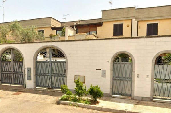 casa indipendente in vendita a Lizzanello in zona Merine