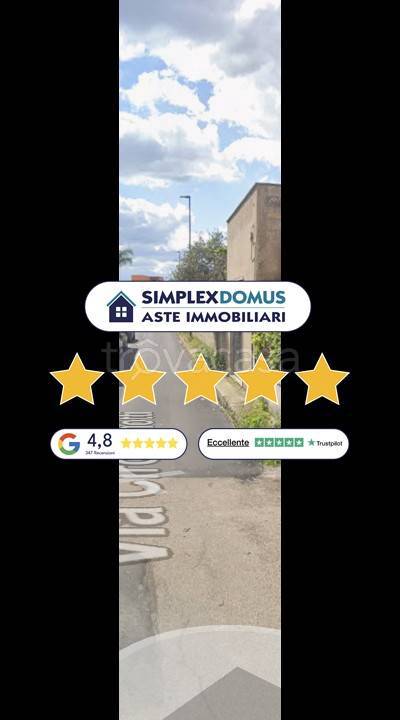 appartamento in vendita a Lizzanello in zona Merine