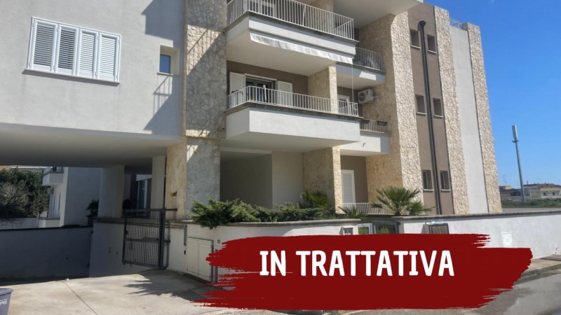 appartamento in vendita a Lizzanello in zona Merine