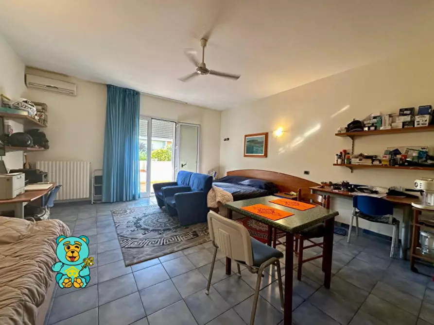 appartamento in vendita a Lizzanello in zona Merine